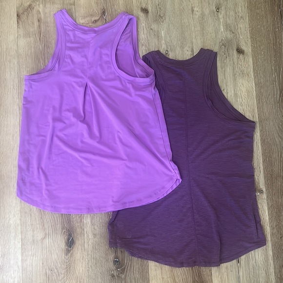 All in motion tanks size XS - Picture 4 of 6